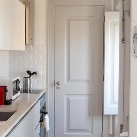 Sao Bento Stylish Cozy With Ac Balcony * Lisbona